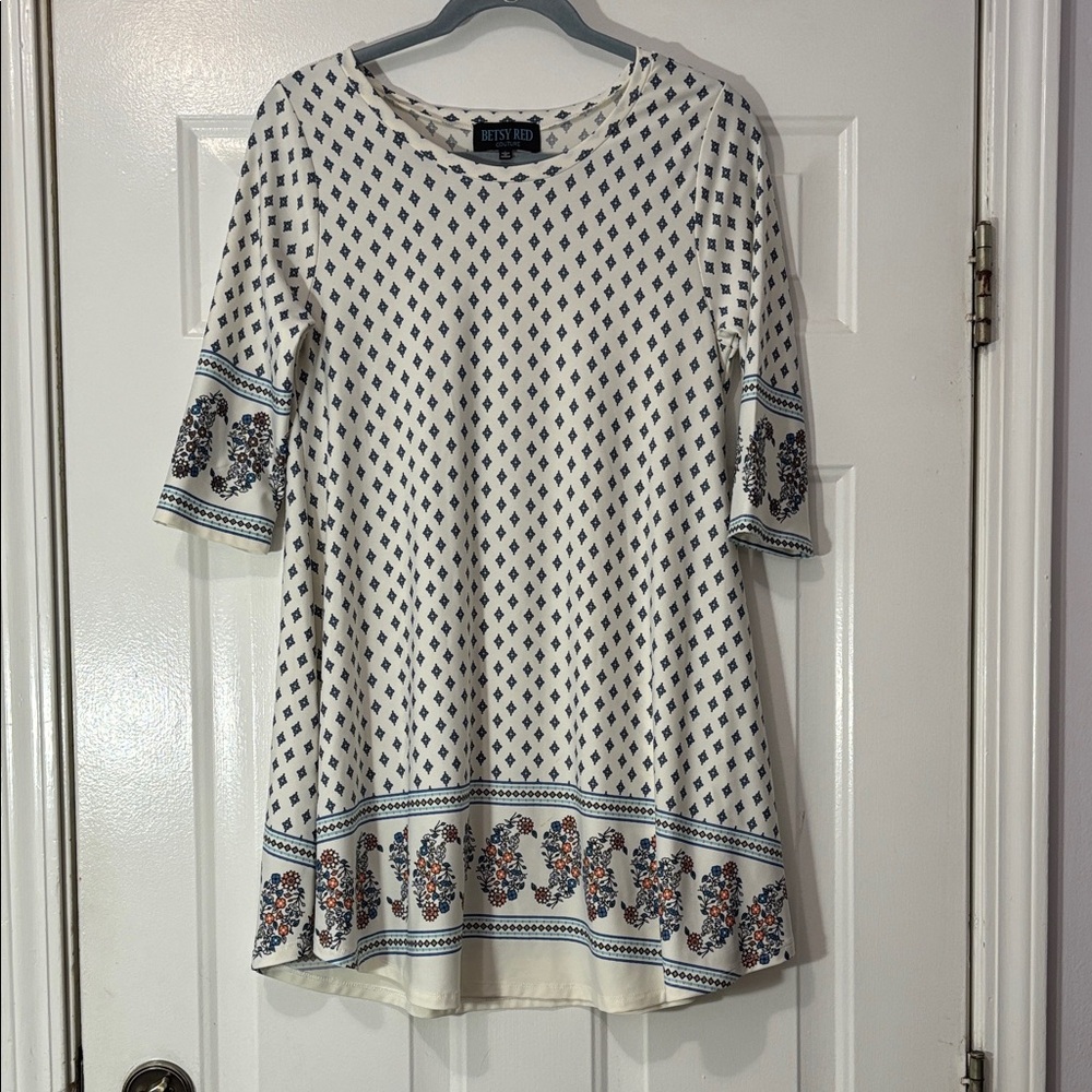 Betsy Red Couture brand tunic Size Large